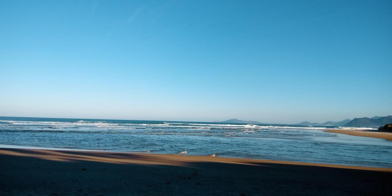 פלהוקה Casa Na Praia Da Pinheira מראה חיצוני תמונה